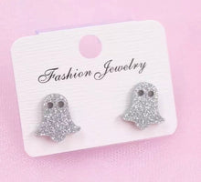 Load image into Gallery viewer, Acrylic Stud Earrings