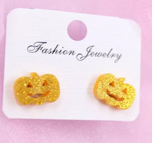 Load image into Gallery viewer, Acrylic Stud Earrings