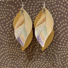 Load image into Gallery viewer, Feather Double Layer Earrings
